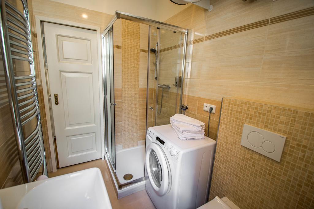 Apartment Unique 250m From The Charles Bridge Prag
